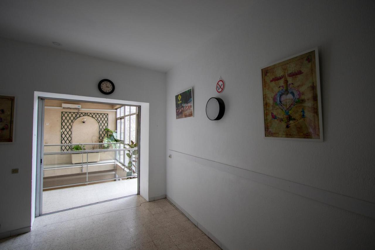 La Maison D'Antonin ニーム エクステリア 写真